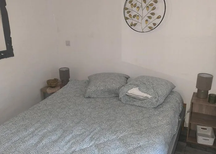 דירה Charment Sureaux